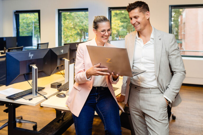 SAP Implementatie Consultants aan het werk op kantoor in de Randstad